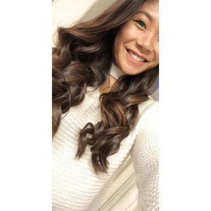 Meet your Posher, Cassandra mae